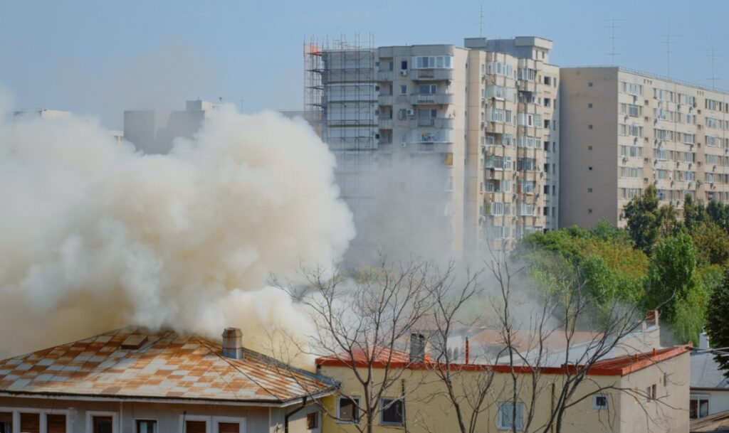 Niespodziewany wybuch gazu w Jugowie: jeden ranny i budynek niezdatny do zamieszkania